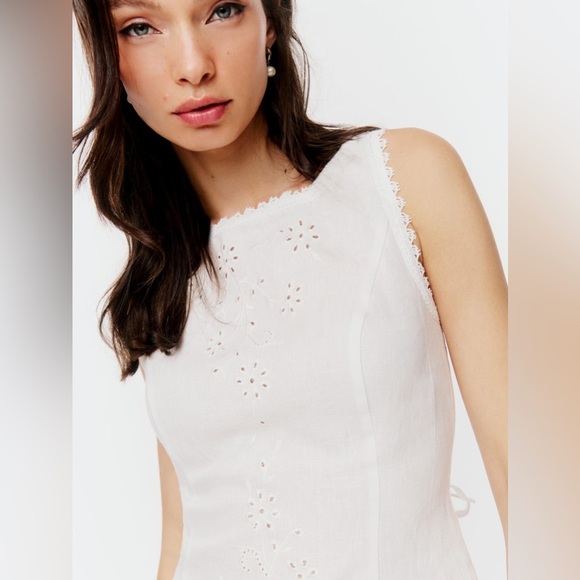 NEW Reformation Lorie Sleeveless Linen  Top in White Lace | size 2 - Picture 3 of 12